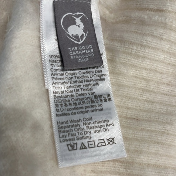 J. Crew Brushed Cashmere Cardigan Sweater Soft  Ivory!! - Picture 10 of 12